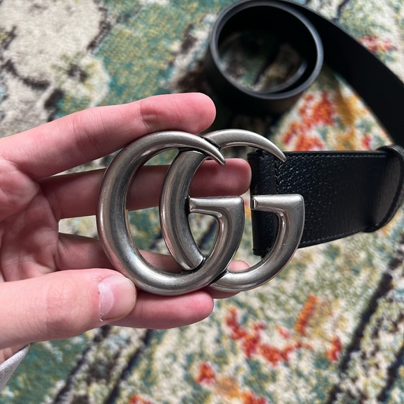 Mens Authentic Silver and Black Gucci belt size 90. - Picture 3 of 7